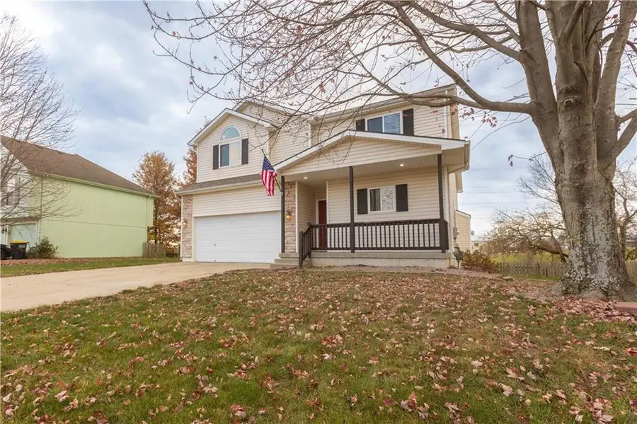 911 W 7th Avenue, Kearney, MO 64060 - Image #2