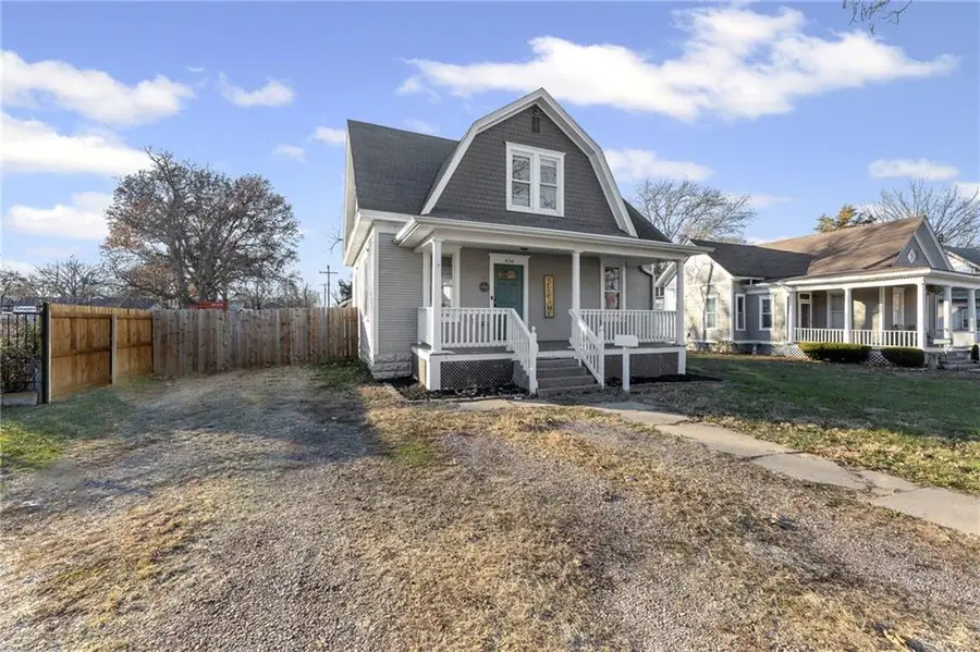 436 S Ash Street, Ottawa, KS 66067 - Image #2
