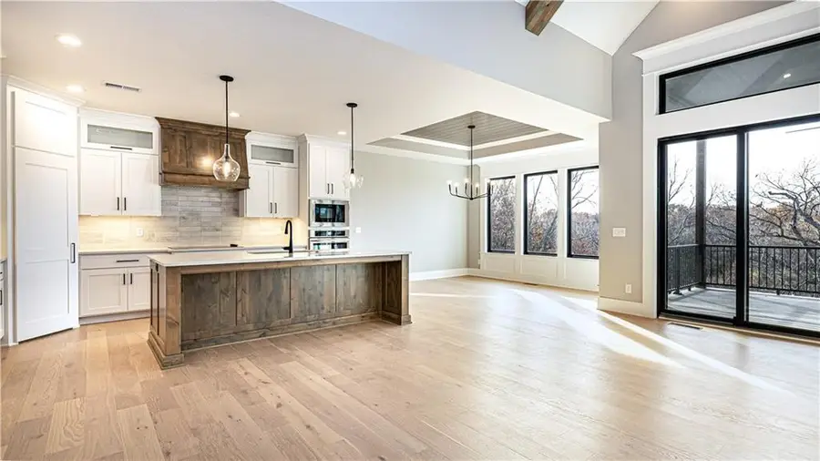 115 Teton Ridge, Lake Winnebago, MO 64034 - Image #3