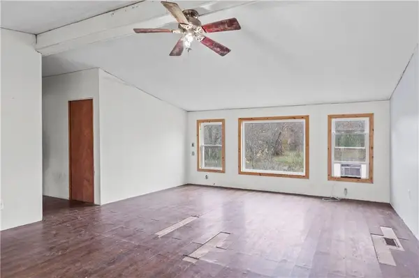 305 N Smith Street, Windsor, MO 65360