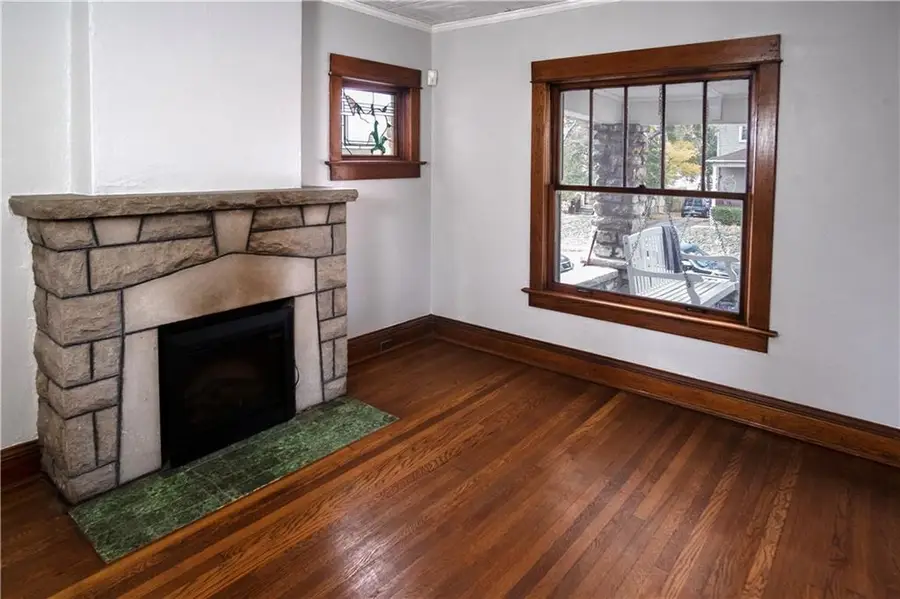 4201 Holly Street, Kansas City, MO 64111 - Image #3