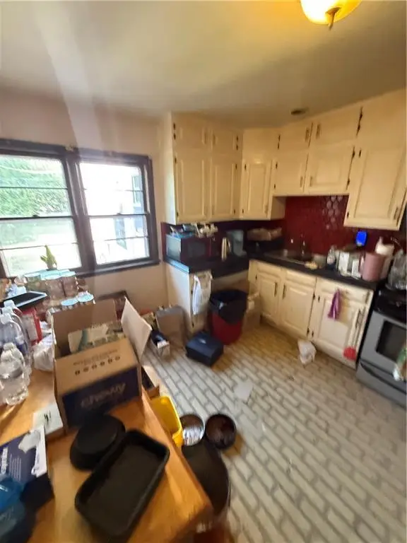 6824 W 77 Street, Overland Park, KS 66204 - Image #2