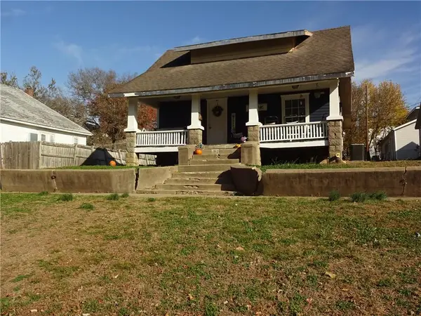 312 S 8th Street S, Independence, KS 67301