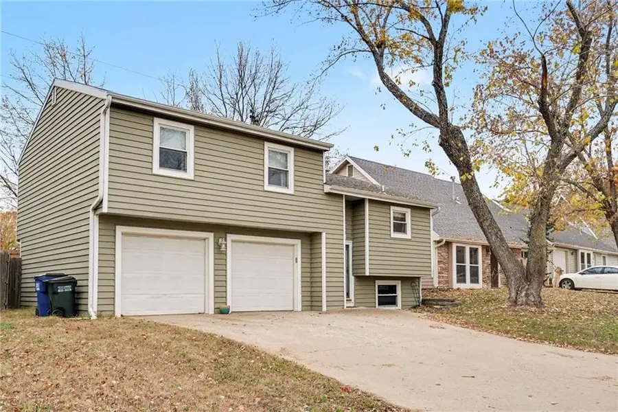 2415 Bryce Court, Lawrence, KS 66047 - Image #3