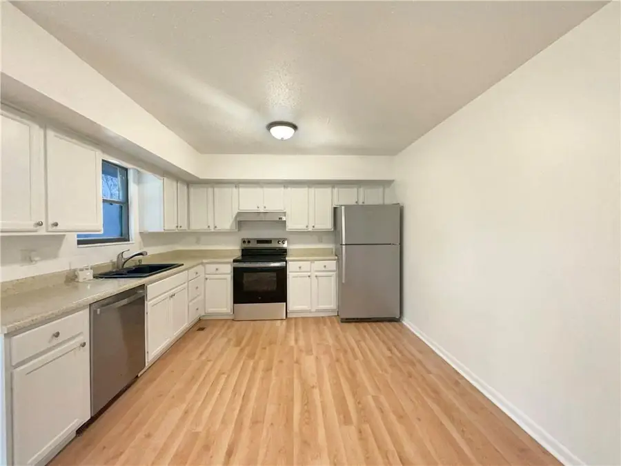 5348 N Cambridge Avenue, Kansas City, MO 64119 - Image #2