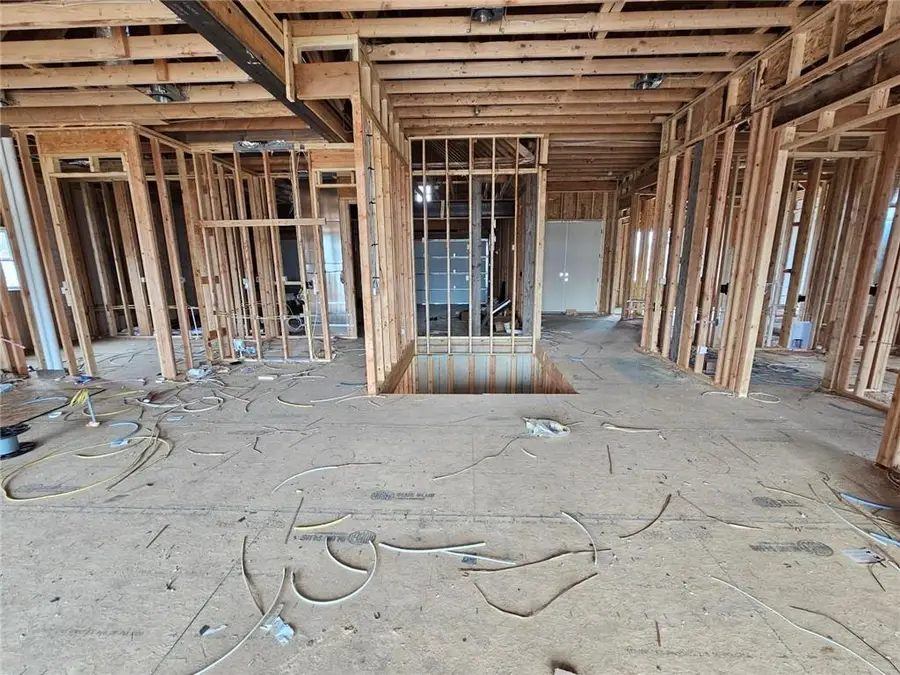 11240 S Gleason Road, Olathe, KS 66061 - Image #2