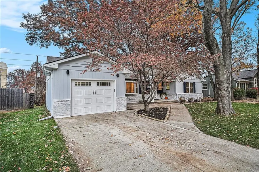 5737 Floyd Street, Overland Park, KS 66202 - Image #3