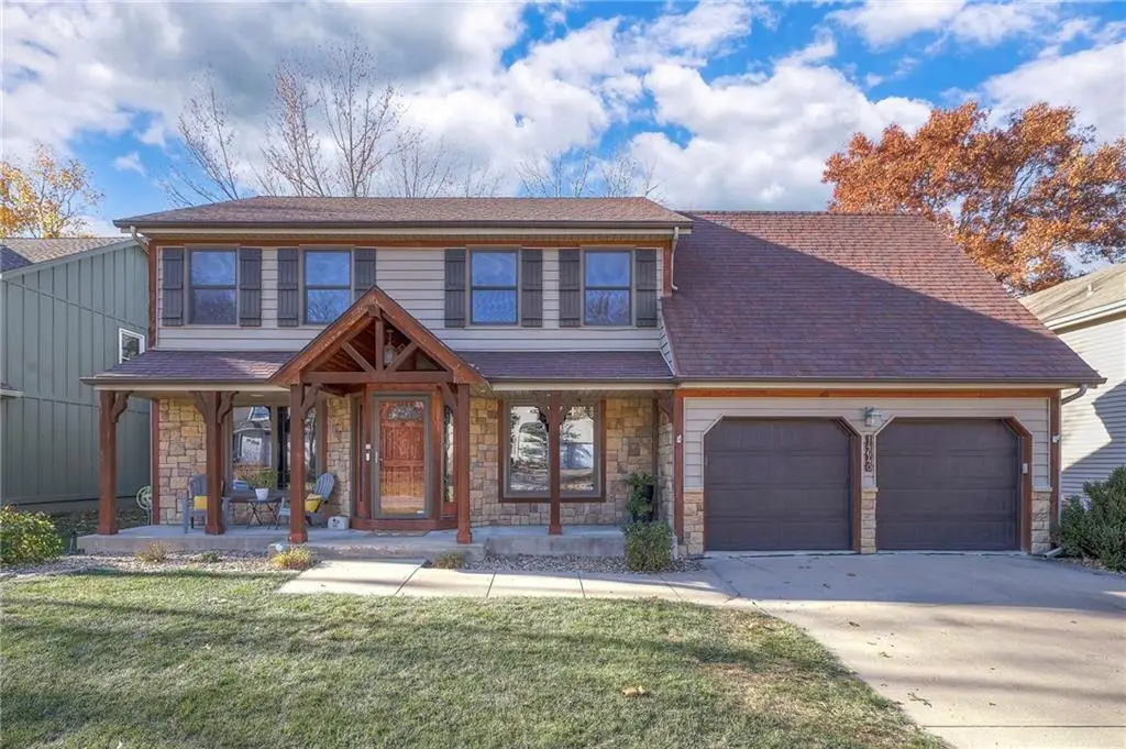 14640 Summertree Lane, Olathe, KS 66062 - Image #1