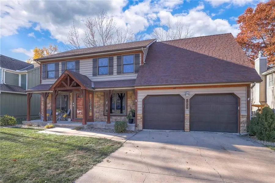 14640 Summertree Lane, Olathe, KS 66062 - Image #2