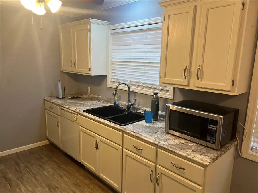 518 S 6th Street, Independence, KS 67301 - Image #2