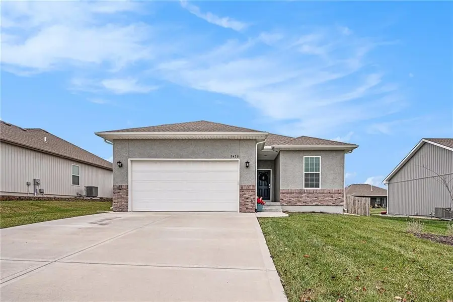 9458 N Lenox Avenue, Kansas City, MO 64154 - Image #2