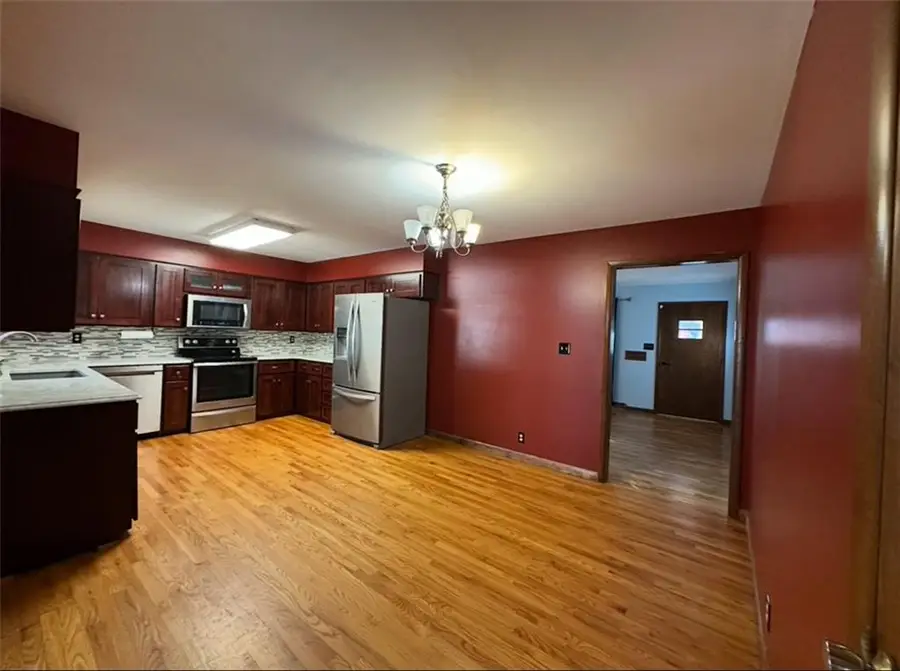 3615 Doniphan Avenue, Saint Joseph, MO 64507 - Image #3