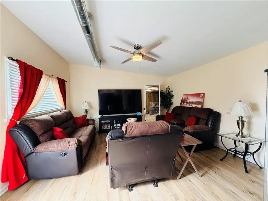 6800 E 58th Street, Kansas City, MO 64129 - Image #3