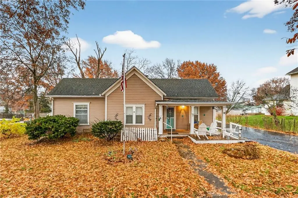 307 Center Street, Lathrop, MO 64465 - Image #1