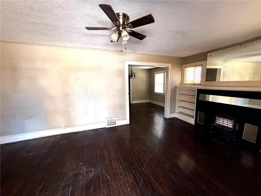 2401 E 68th Terrace, Kansas City, MO 64132 - Image #2