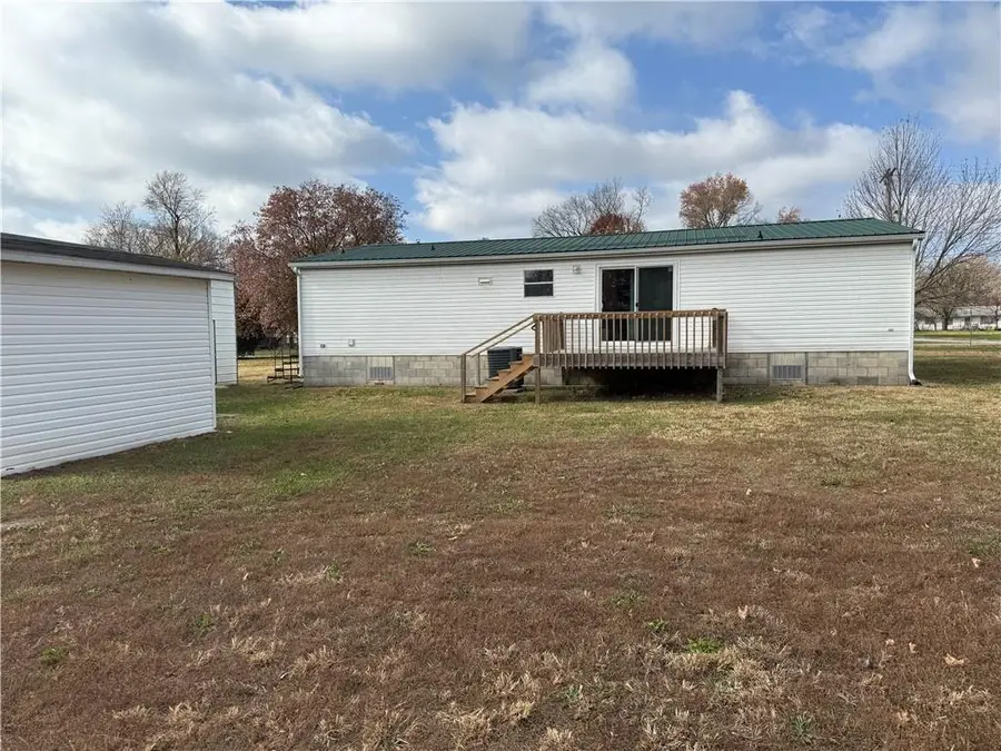 600 S Seventh Street, Deepwater, MO 64740 - Image #2