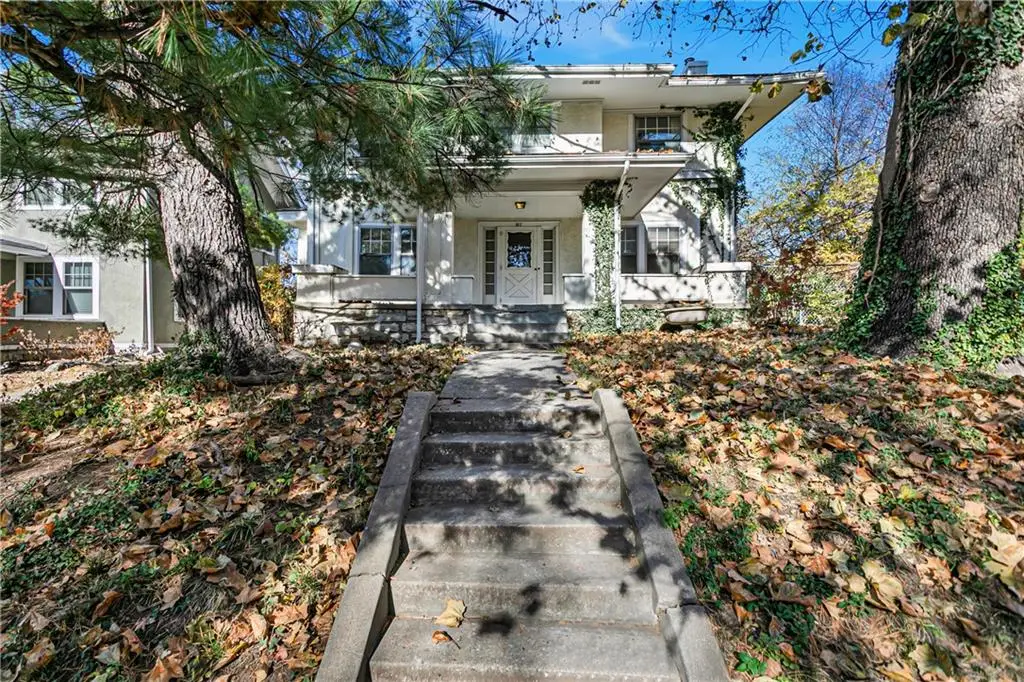 122 E 59th Street, Kansas City, MO 64113 - Image #1