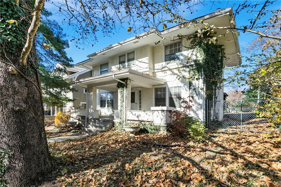 122 E 59th Street, Kansas City, MO 64113 - Image #2