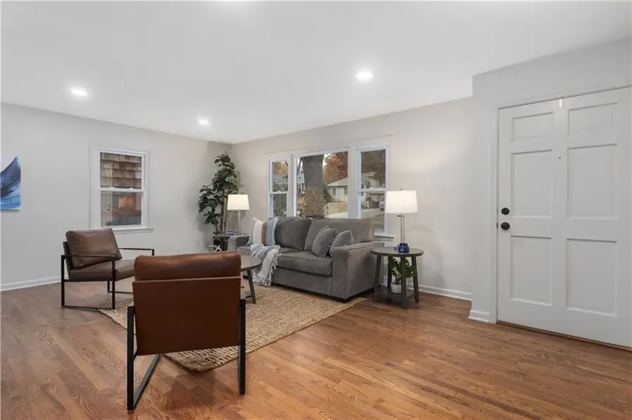 8903 W 93 Street, Overland Park, KS 66212 - Image #3