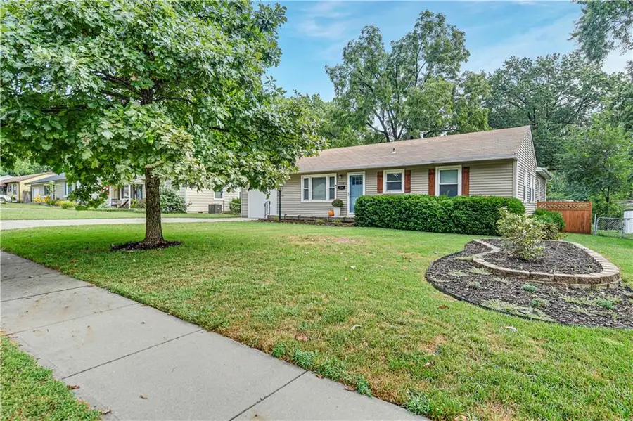 7123 Woodson Street, Overland Park, KS 66204 - Image #3