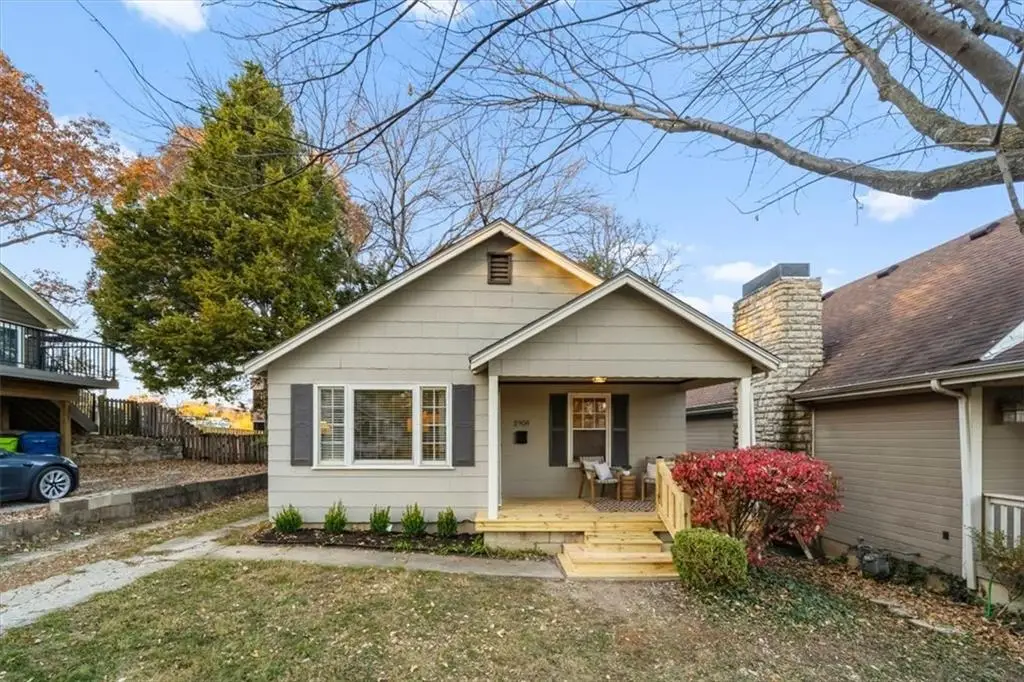 1908 W 47th Terrace, Westwood, KS 66205 - Image #1