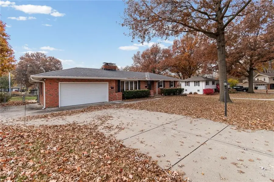 2512 S Ellison Way, Independence, MO 64055 - Image #2