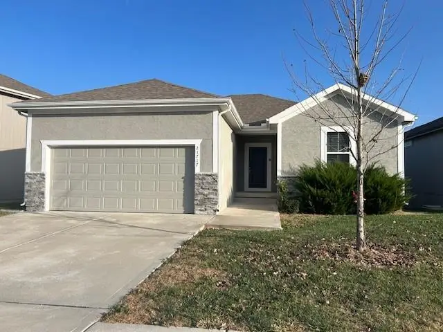 21717 Southcreek Road, Peculiar, MO 64078 - Image #1