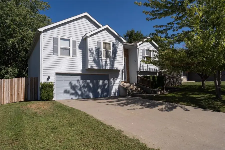 120 Hillside Drive Drive, Baldwin City, KS 66006 - Image #2