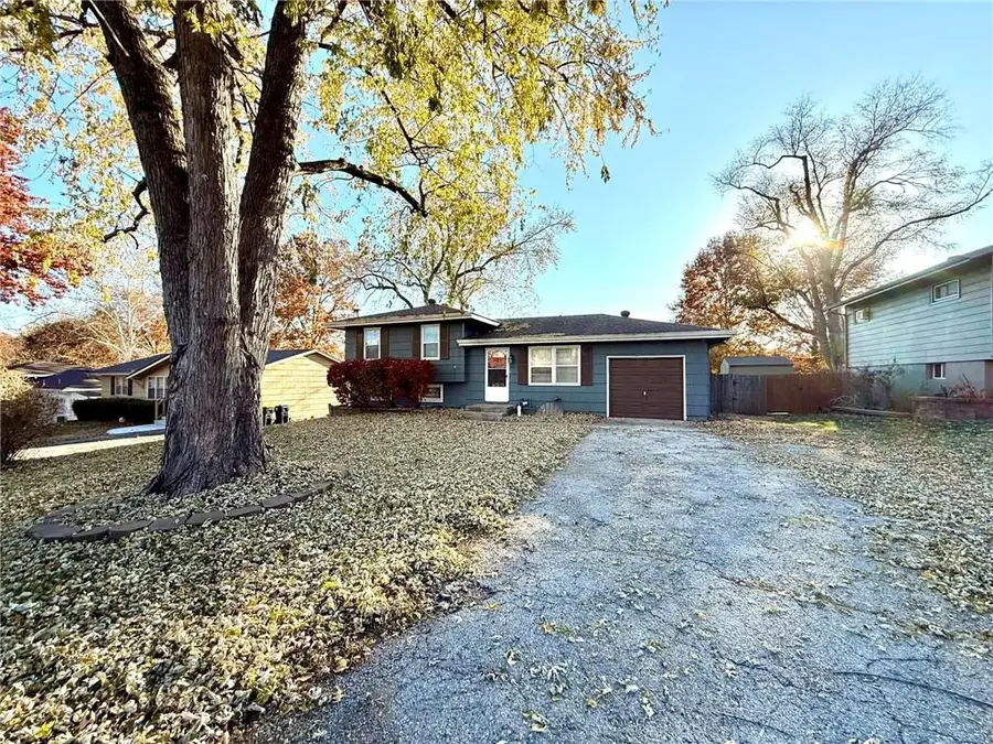 7407 NW 75th Street, Kansas City, MO 64152 - Image #2