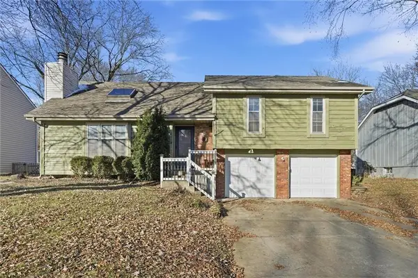 15322 W 83rd Street, Lenexa, KS 66219