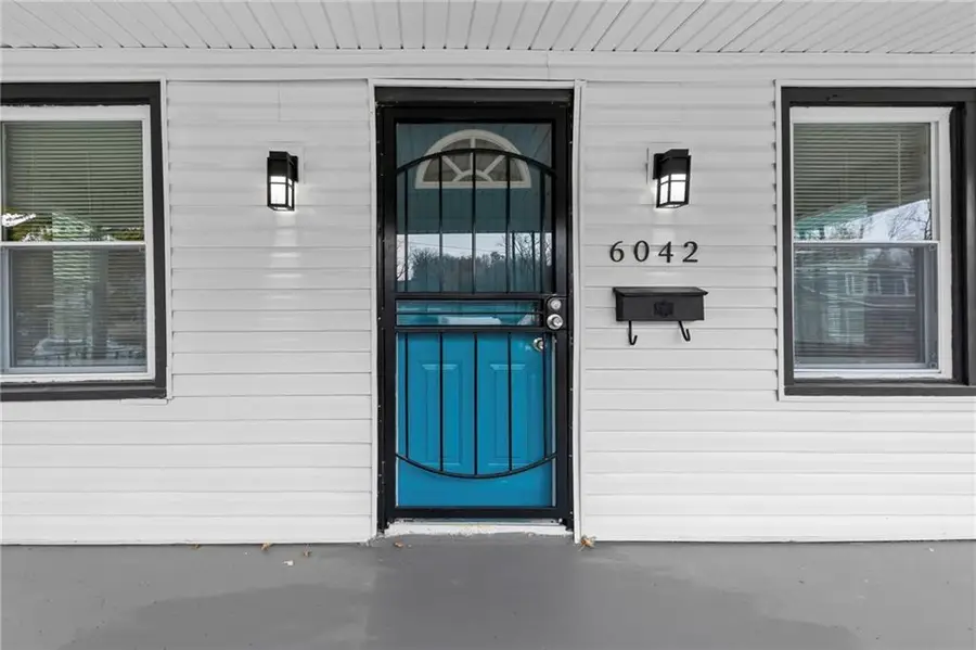 6042 Park Avenue, Kansas City, MO 64130 - Image #2