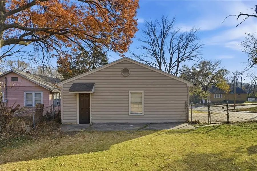 6745 Cleveland.. Avenue, Kansas City, MO 64132 - Image #2