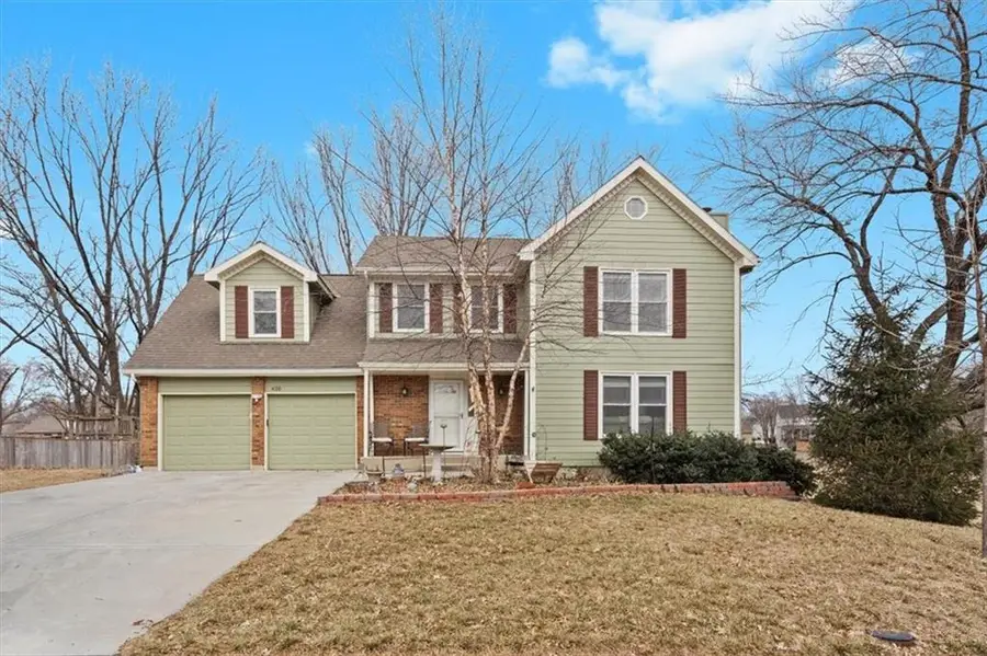 620 N Persimmon Drive, Olathe, KS 66061 - #3