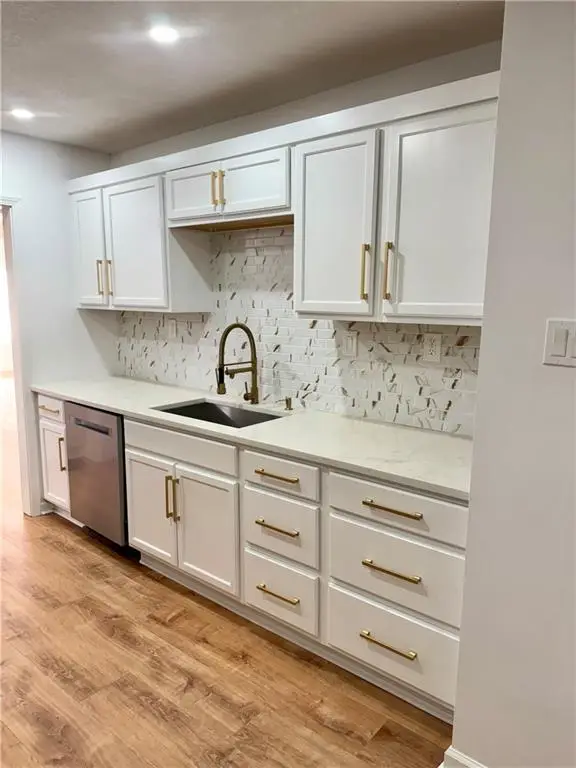 4504 E 43rd Street, Kansas City, MO 66130 - Image #2