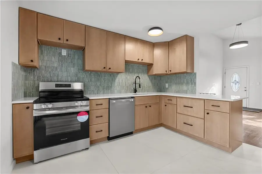 3600 E 107th Terrace, Kansas City, MO 64137 - Image #2