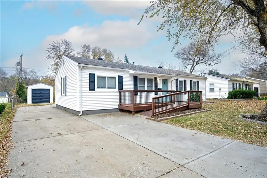 1213 N Indian Lane, Independence, MO 64056 - Image #2