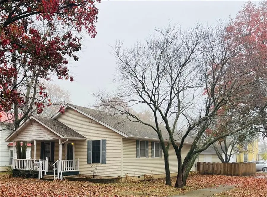 523 S Crawford Street, Fort Scott, KS 66701 - Image #2
