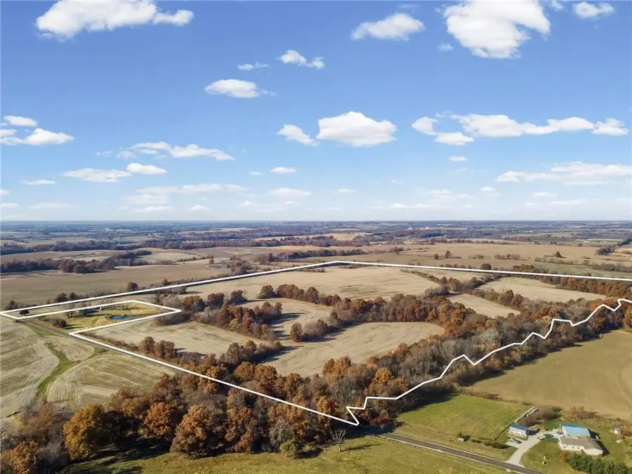 State Hwy Ee Highway, Carrollton, MO 64633 - Image #2