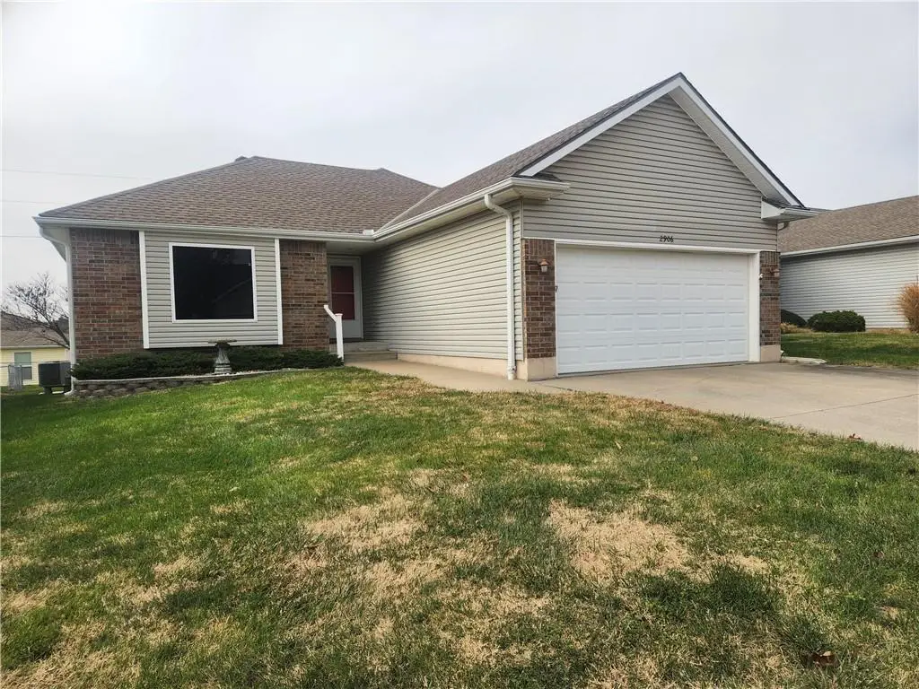 2906 Easton Street, Harrisonville, MO 64701 - Image #1