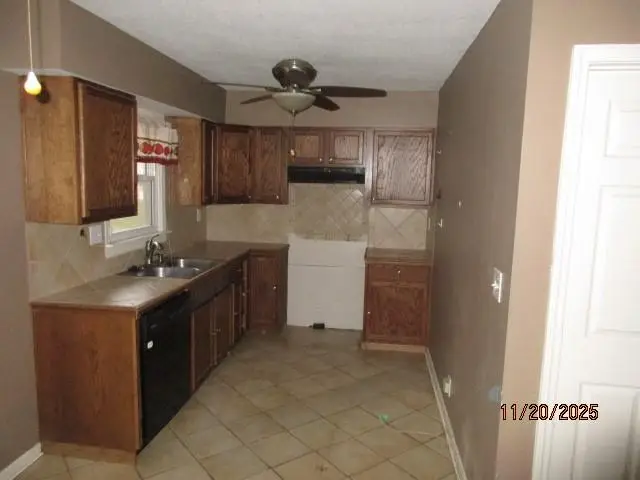 4905 N Topping Avenue, Kansas City, MO 64119 - Image #3