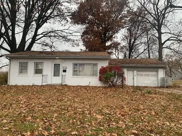 2520 N 35th Street, St Joseph, MO 64506