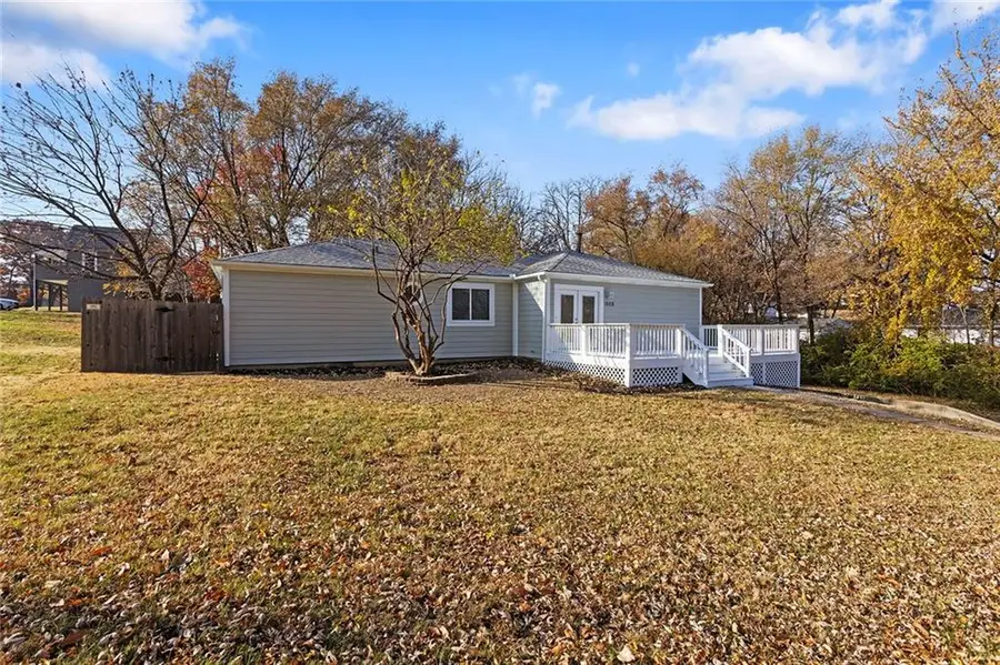 1508 3rd Avenue, Leavenworth, KS 66048 - Image #3