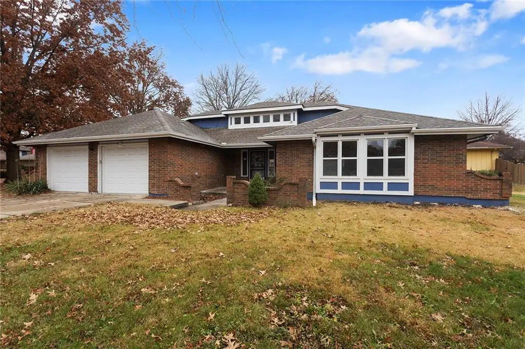 6031 Euclid Avenue, Kansas City, MO 64130 - Image #1