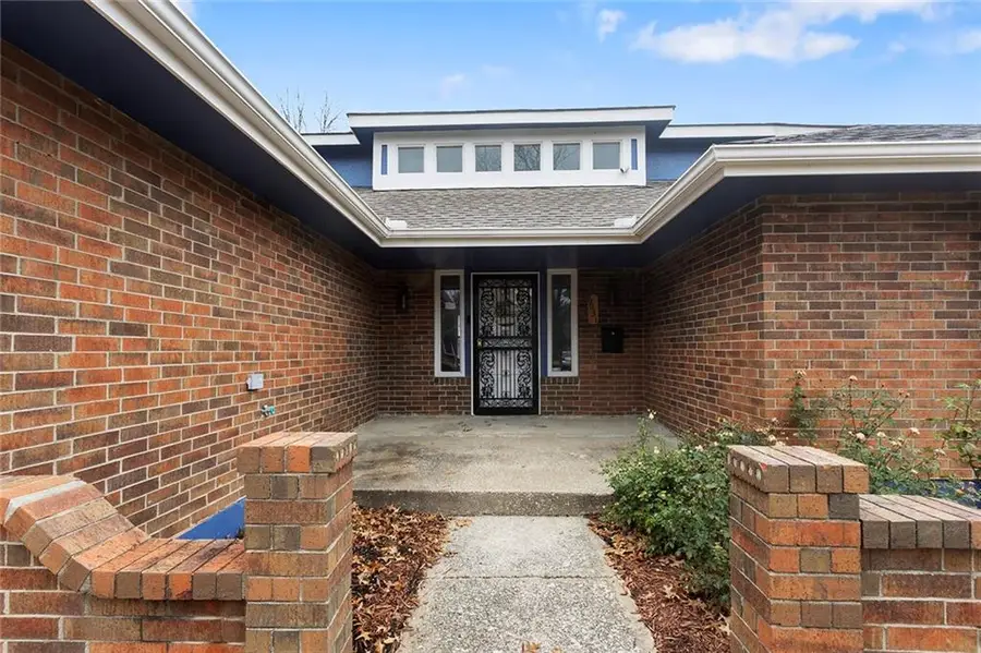 6031 Euclid Avenue, Kansas City, MO 64130 - Image #2