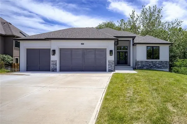 9173 N Montgall Avenue, Kansas City, MO 64156