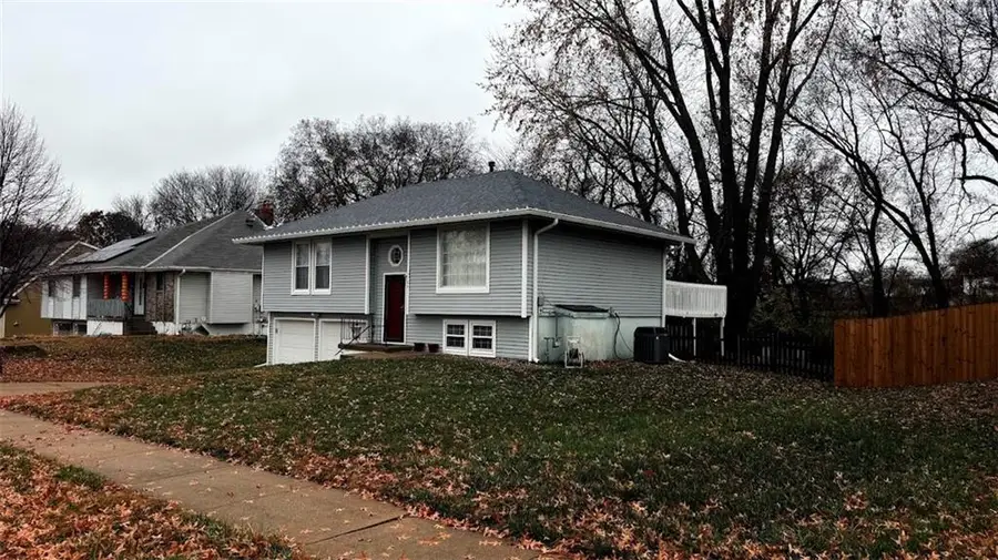 7104 Michael Lane, Pleasant Valley, MO 64068 - Image #3