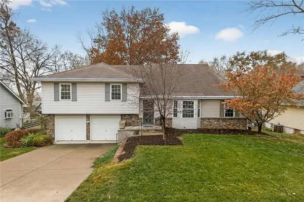 837 NW 69th Street, Kansas City, MO 64118