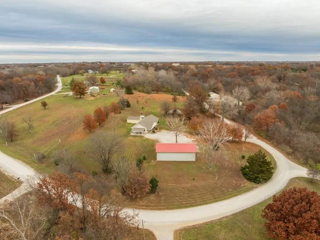 6326 SE Vollmer Drive, Lathrop, MO 64465 - Image #1