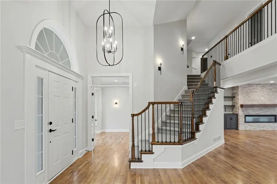 11105 NW 77th Terrace, Parkville, MO 64152 - Image #3