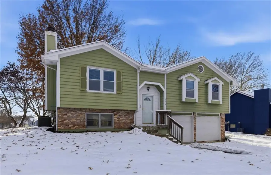 2215 NE Chipman Road, Lees Summit, MO 64086 - Image #3